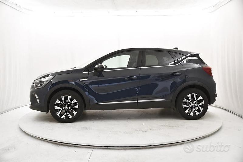 Usata Renault Captur Techno 91 CV (66 kW) 2022 Bestyle istanbul  blu marine SUV
