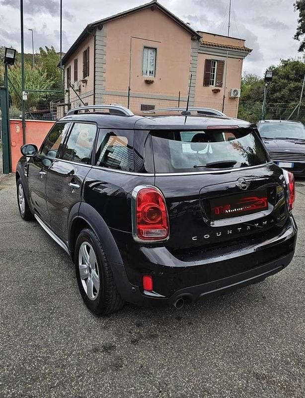 Usata Mini One Countryman Business 102 CV (75 kW) 2020 Nero SUV