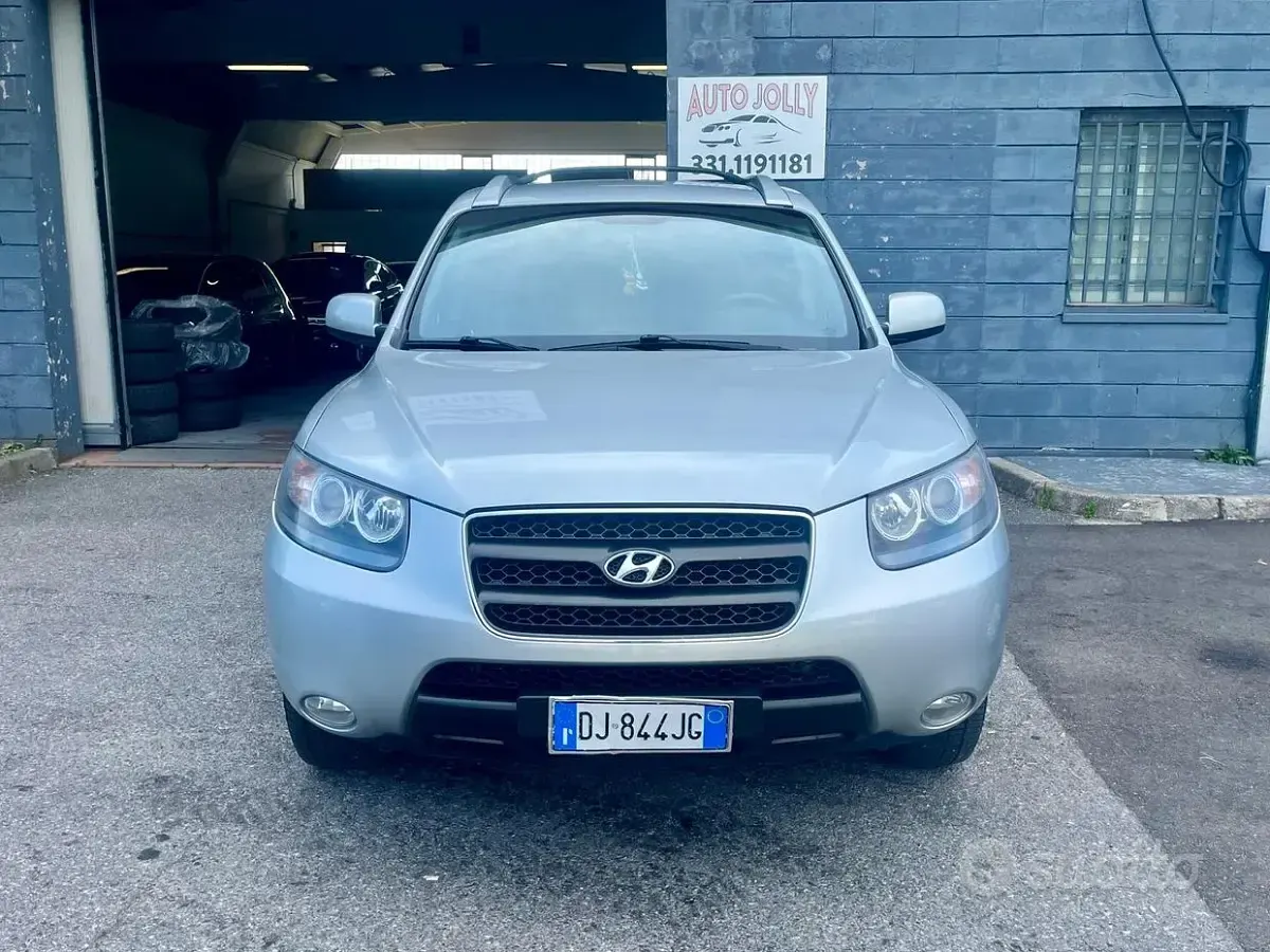 Usata Hyundai Santa Fe Dynamiq 155 CV (114 kW) 2007 Grigio SUV