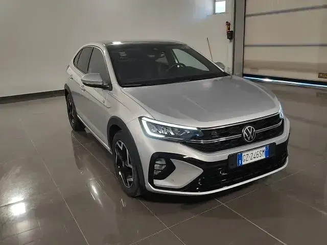 Usata VW Taigo R-line 115 CV (84 kW) 2025 Argento SUV
