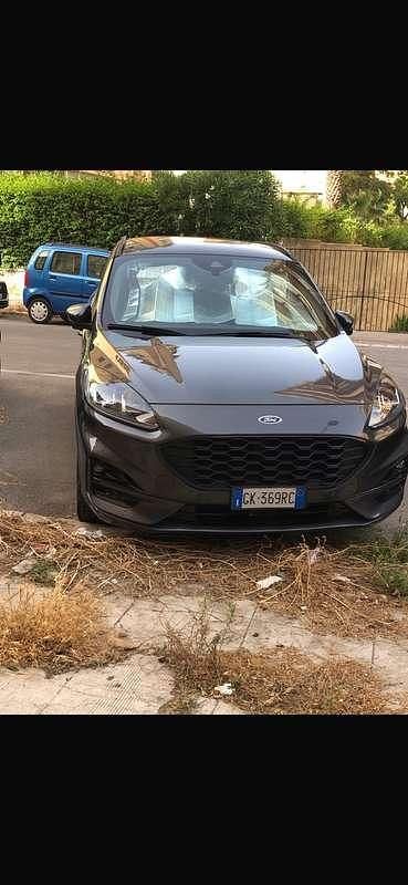 Usata Ford Kuga ST-Line 120 CV (88 kW) 2022 SUV