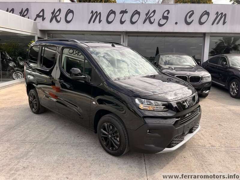 Usata Fiat Doblò S 131 CV (96 kW) 2024 Other Monovolume