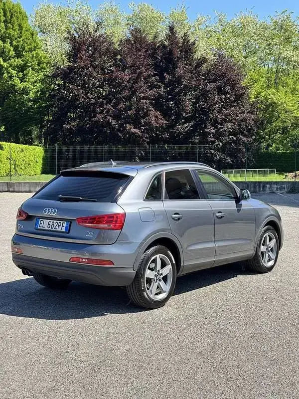 Usata Audi Q3 Advanced 177 CV (130 kW) 2012 Grigio SUV