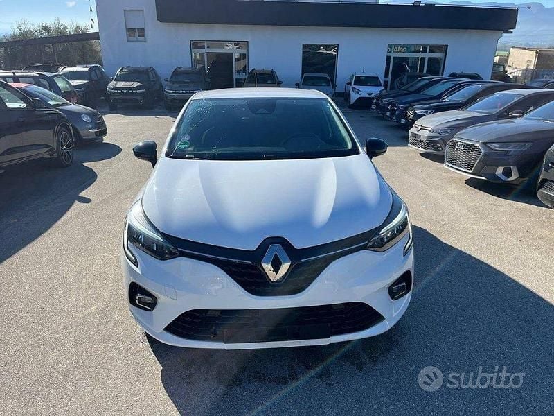 Usata Renault Clio V Intens 101 CV (74 kW) 2021 Bianco Berlina