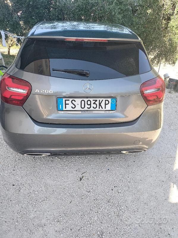 Usata Mercedes A200 2018 Grigio Utilitaria