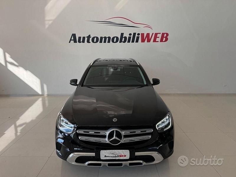Begagnad Mercedes GLC220 Executive 194 HK (142 kW) 2020 Svart Kombi