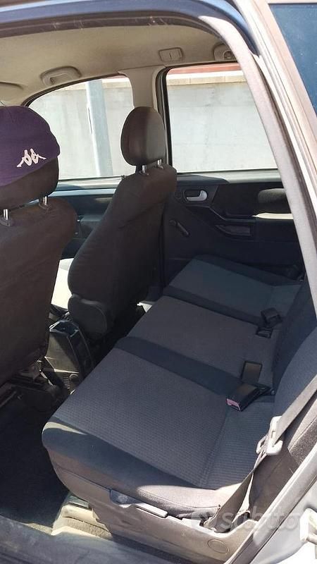 Usata Opel Meriva 2004 Grigio Monovolume