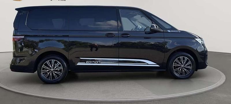 Usata VW Multivan 150 CV (110 kW) 2024 Nero perla Furgone