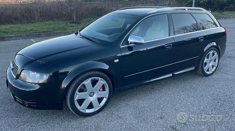 Usata Audi S4 344 CV (253 kW) 2003 Nero Station wagon