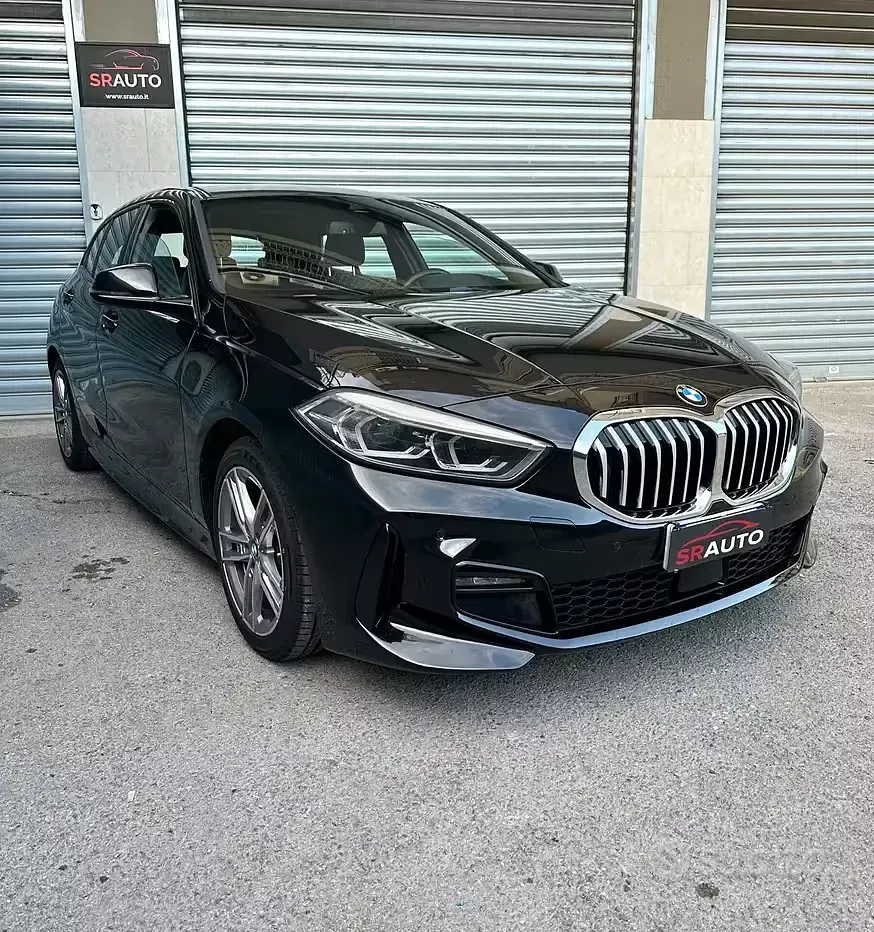 Usata BMW 116 M Sport 116 CV (85 kW) 2020 Nero Utilitaria