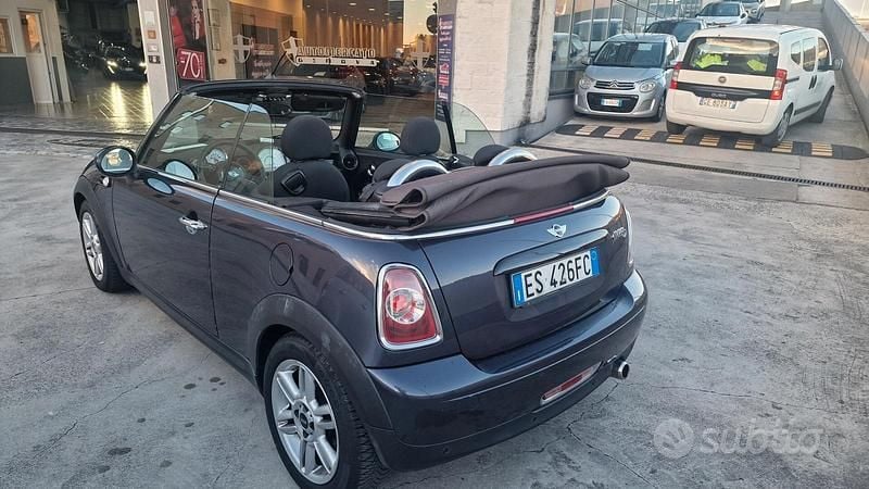Usata Mini Cooper SD Cabriolet 143 CV (105 kW) 2013 Blu Cabrio