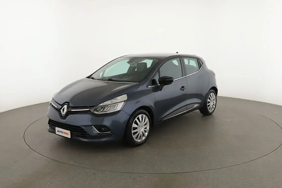 Begagnad Renault Clio IV Zen 90 HK (66 kW) 2019