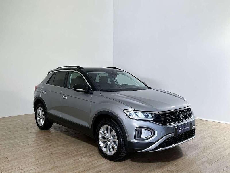 Usata VW T-Roc Edition 116 CV (85 kW) 2024 Pyrit silver SUV