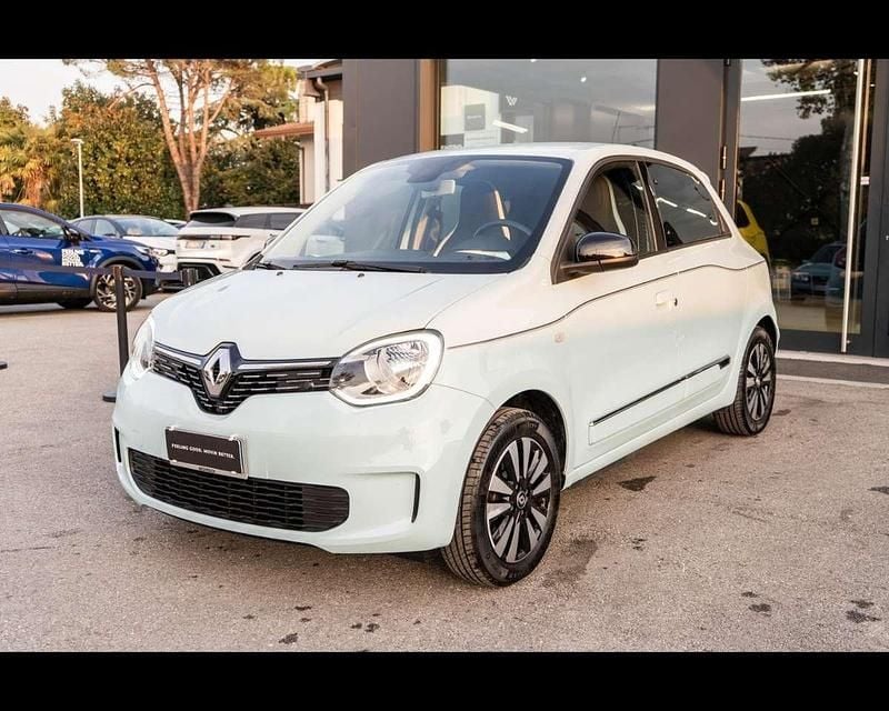 Usata Renault Twingo Techno 31 kW (43 CV) 2022 Blu/azzurro Utilitaria