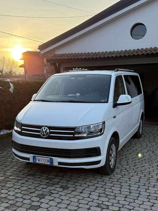 Usata VW Caravelle 150 CV (110 kW) 2019 Bianco Furgone