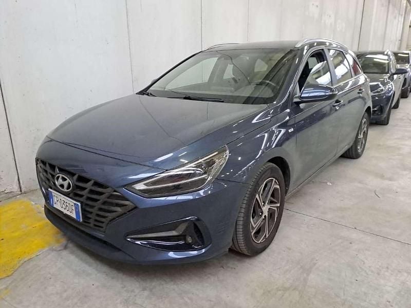 Usata Hyundai i30 Prime 120 CV (88 kW) 2023 Grigio Station wagon