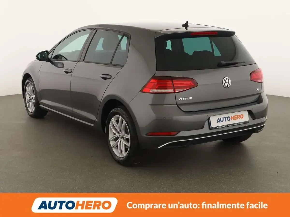Usata VW Golf VII Business 116 CV (85 kW) 2017 Grigio Berlina
