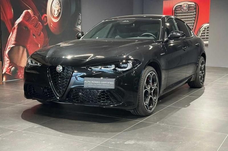 Usata Alfa Romeo Giulia Super 280 CV (205 kW) 2016 Grigio Berlina