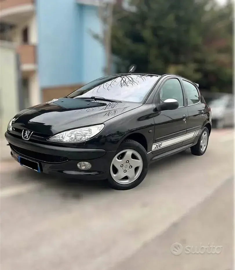 Usata Peugeot 206 Sport 60 CV (44 kW) 2004 Nero Berlina