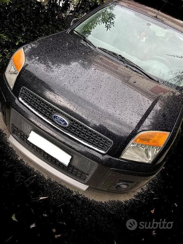 Usata Ford Fusion 68 CV (50 kW) 2010 Nero Berlina