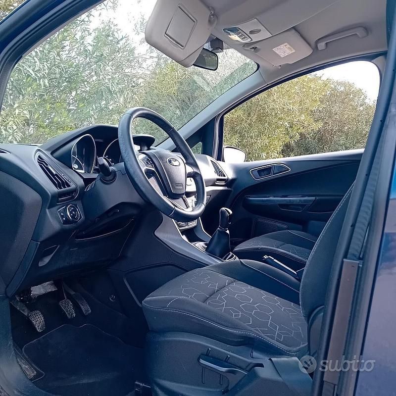 Usata Ford B-MAX 75 CV (55 kW) 2017 Blu Monovolume