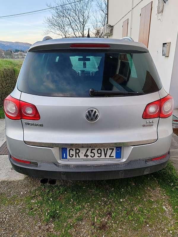 Usata VW Tiguan Sport 150 CV (110 kW) 2009 Grigio SUV