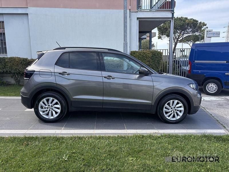 Usata VW T-Cross 95 CV (69 kW) 2019 Grigio SUV