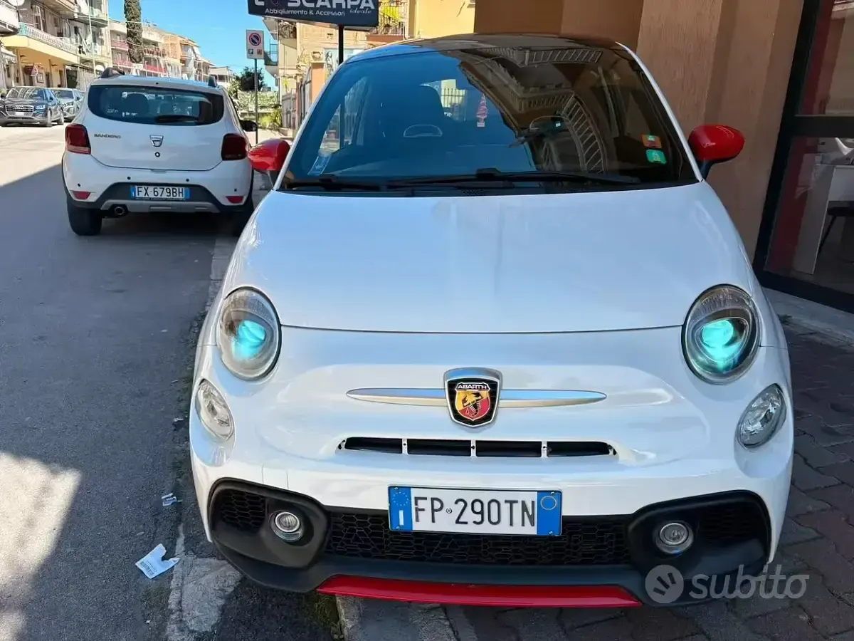Usata Abarth 595 Pista 160 CV (117 kW) 2018 Bianco Berlina