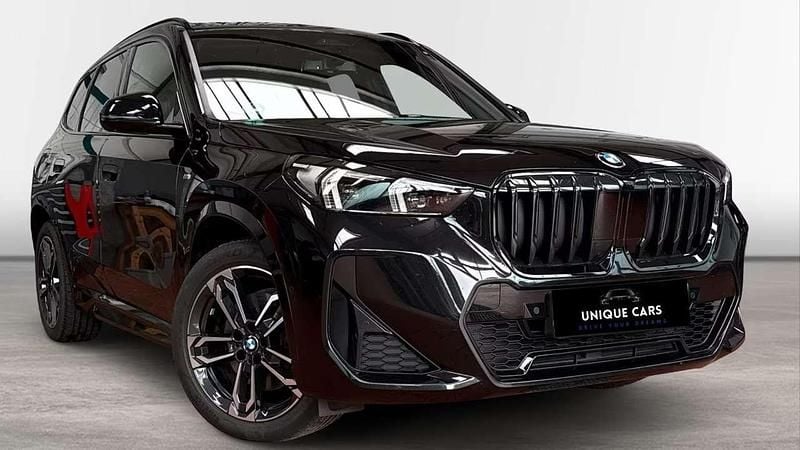 Nero Usata 2024 BMW X1 M Sport SUV | 47.590 € (Buon prezzo) - Immagine 1/4