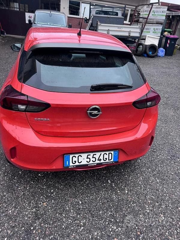 Usata Opel Corsa Edition 102 CV (75 kW) 2020 Rosso Berlina