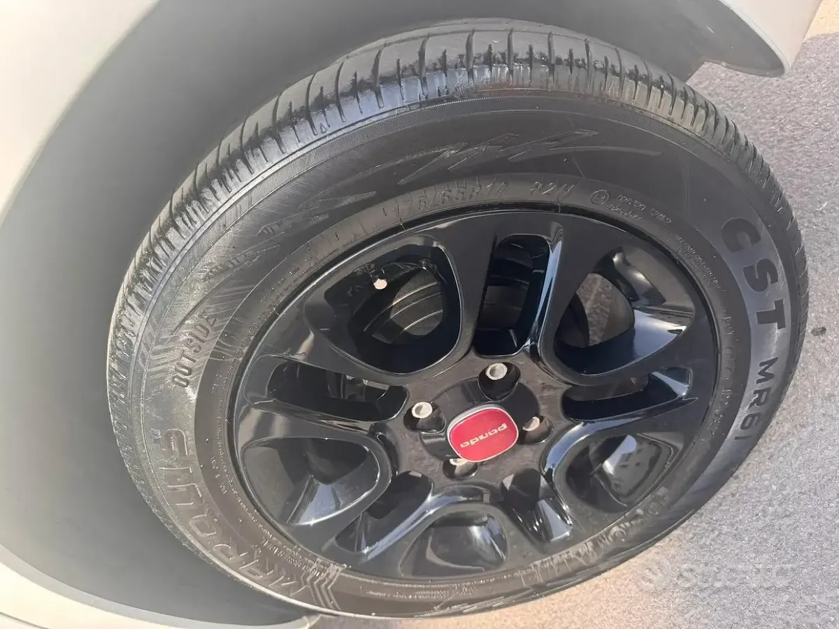 Usata Fiat Panda Lounge 69 CV (50 kW) 2019 Bianco Utilitaria
