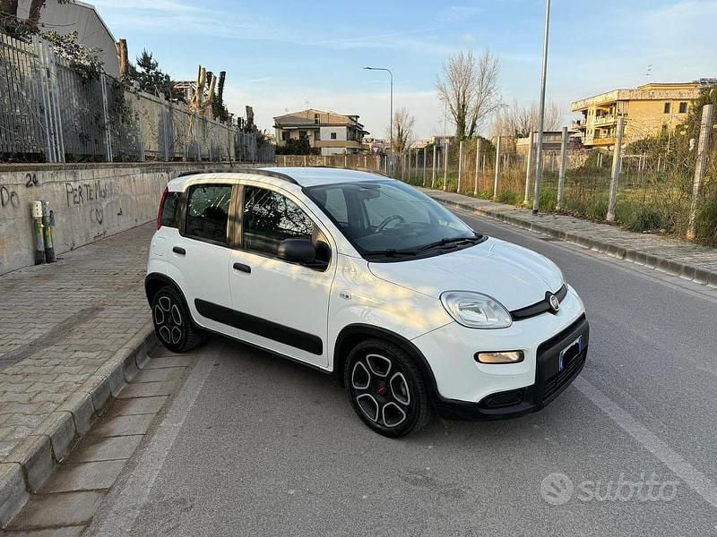 Usata Fiat Panda 70 CV (51 kW) 2021 Bianco Utilitaria