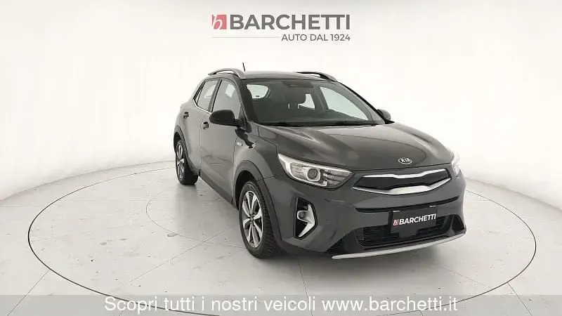 Usata Kia Stonic Style 101 CV (74 kW) 2021 Grigio SUV