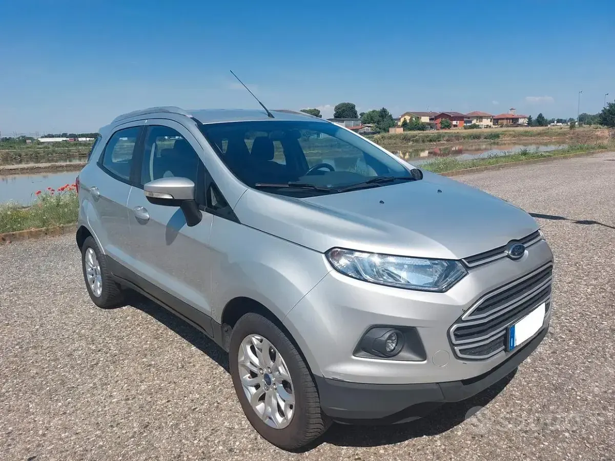 Usata Ford Ecosport Titanium 90 CV (66 kW) 2015 Grigio SUV