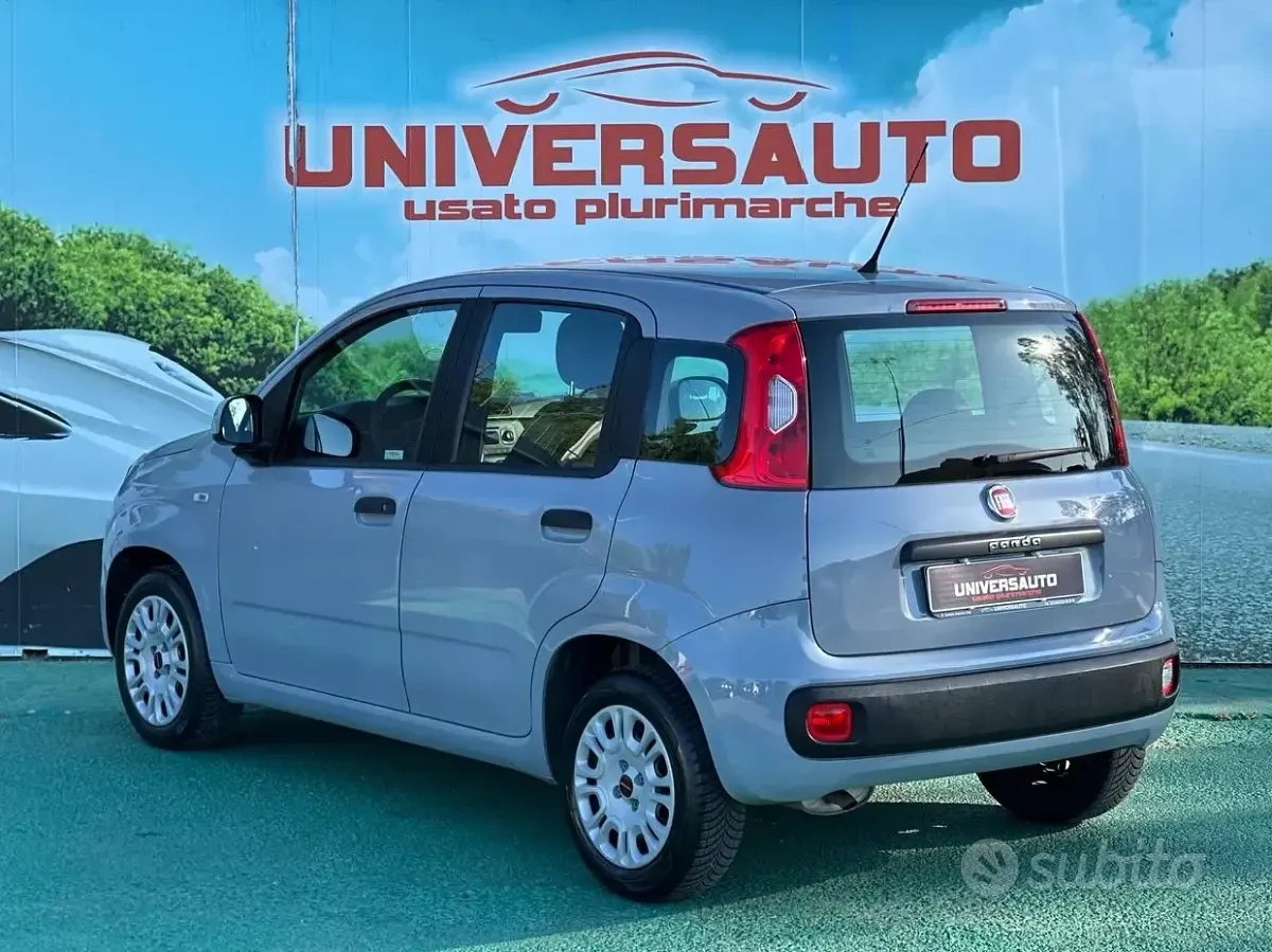 Usata Fiat Panda Easy 69 CV (50 kW) 2018 Grigio Utilitaria
