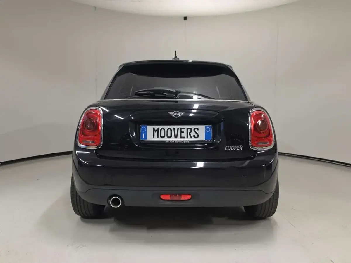 Usata Mini Cooper 136 CV (100 kW) 2020 Nera Utilitaria