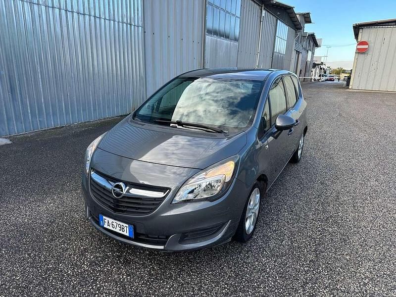 Grigio Usata 2016 Opel Meriva Monovolume | 5500 € (Ottimo prezzo) - Immagine 1/4