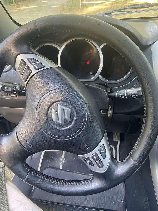 Usata Suzuki Vitara 75 CV (55 kW) 2006 SUV