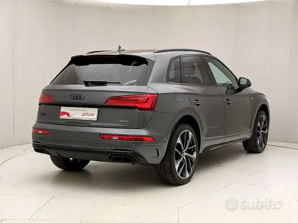 Usata Audi Q5 Design 367 CV (269 kW) 2023 Grigio SUV