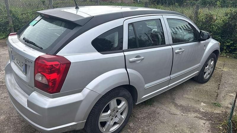 Usata Dodge Caliber SXT 140 CV (102 kW) 2008 Utilitaria