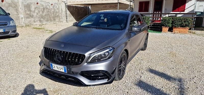 Usata Mercedes A200 Premium 136 CV (100 kW) 2017 Grigio Berlina