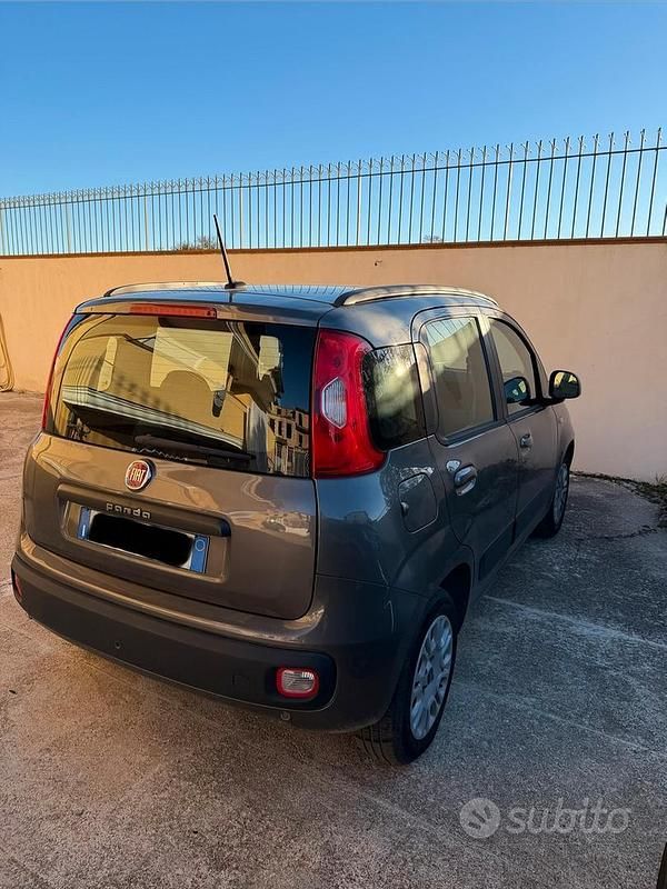 Usata Fiat Panda Lounge 69 CV (50 kW) 2020 Berlina