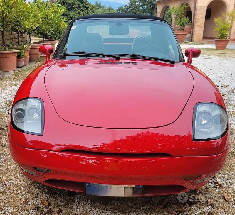 Usata Fiat Barchetta 131 CV (96 kW) 2000 Rosso Cabrio