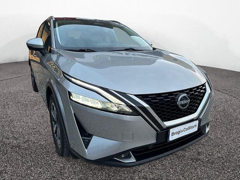 Argento Usata 2022 Nissan Qashqai N-Connecta SUV | 21.500 € (Buon prezzo) - Immagine 1/4