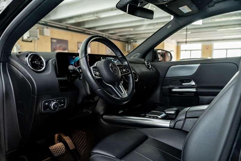 Usata Mercedes GLA200 150 CV (110 kW) 2021 SUV