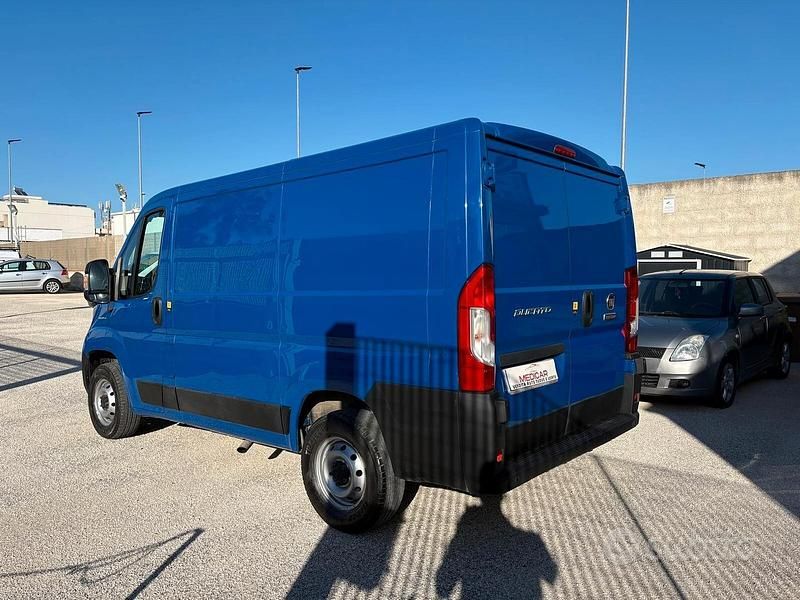 Usata Fiat Ducato 120 CV (88 kW) 2020 Blu Furgone