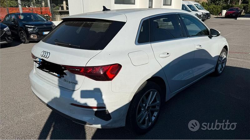 Usata Audi A3 Ambiente 131 CV (96 kW) 2021 Bianco Berlina