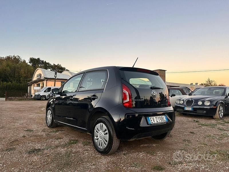 Usata VW up! 68 CV (50 kW) 2014 Nero Utilitaria