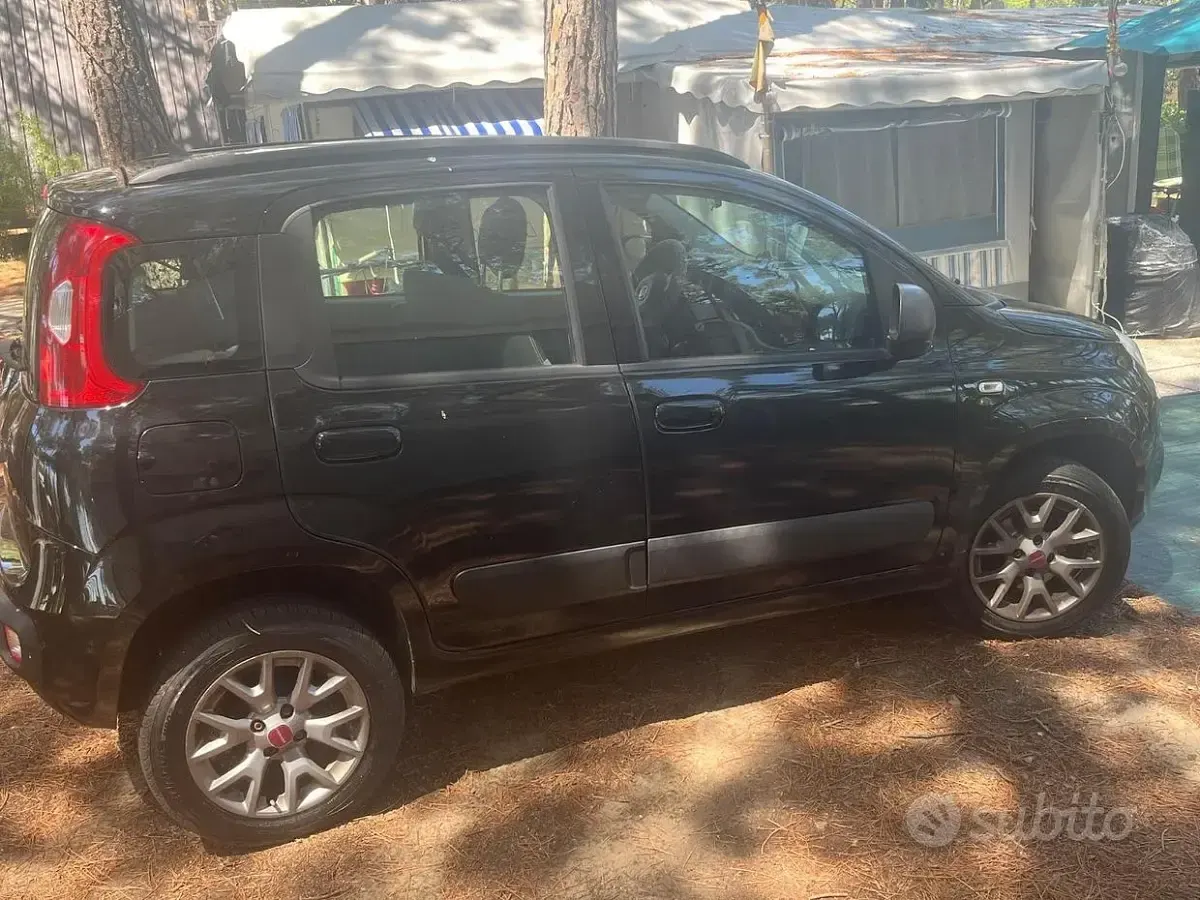 Usata Fiat Panda 85 CV (62 kW) 2018 Nero Utilitaria