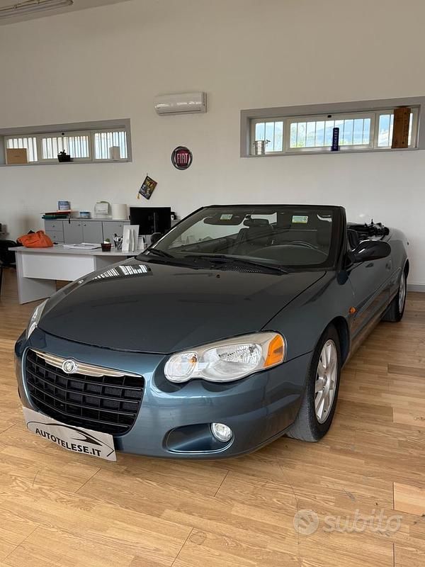 Usata Chrysler Sebring Cabriolet Touring 141 CV (103 kW) 2007 Grigio Cabrio